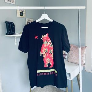 Awesome sauce cute tropical California republic men shirt size L